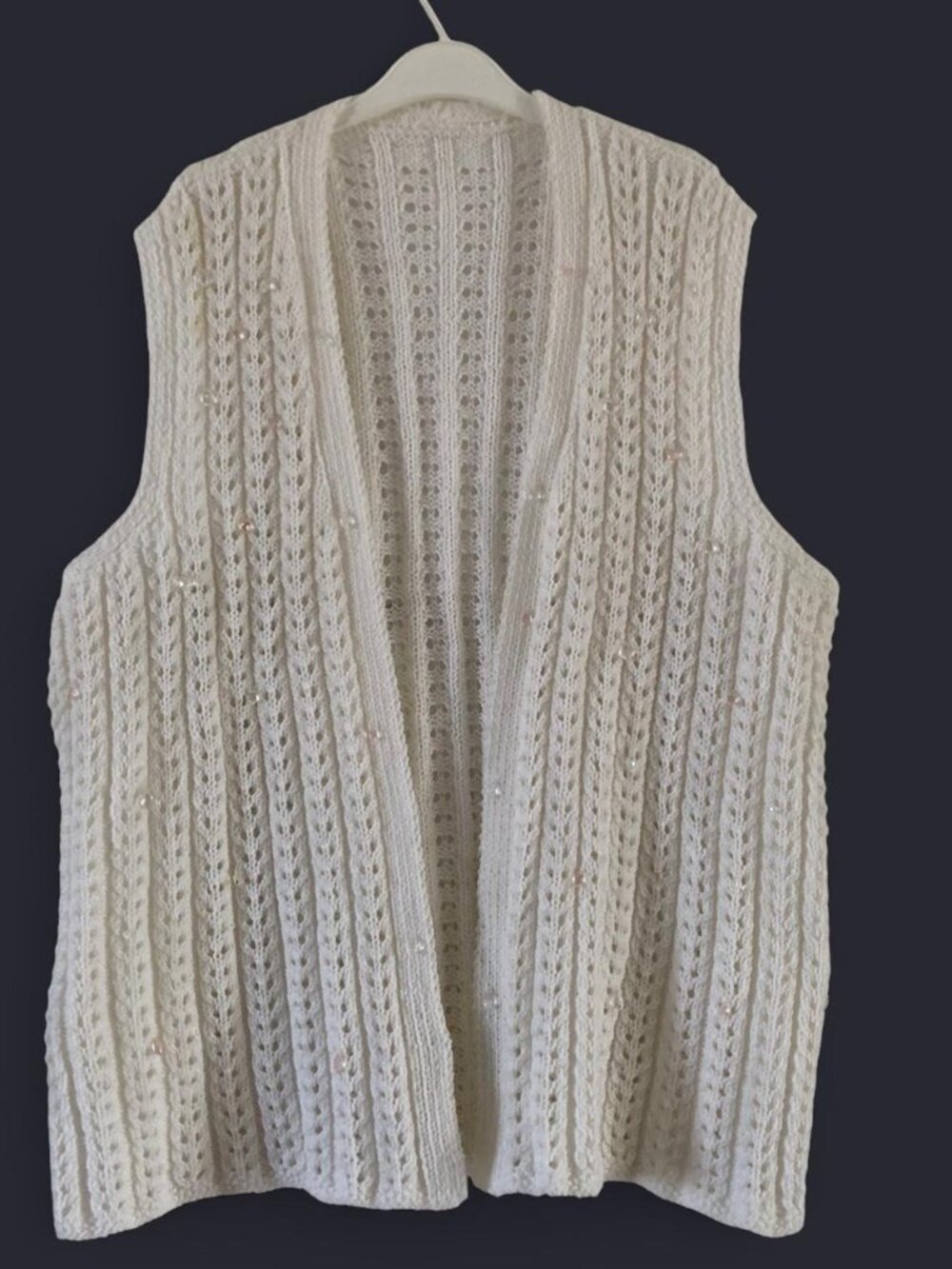 White vintage knit crochet vest with drop beads